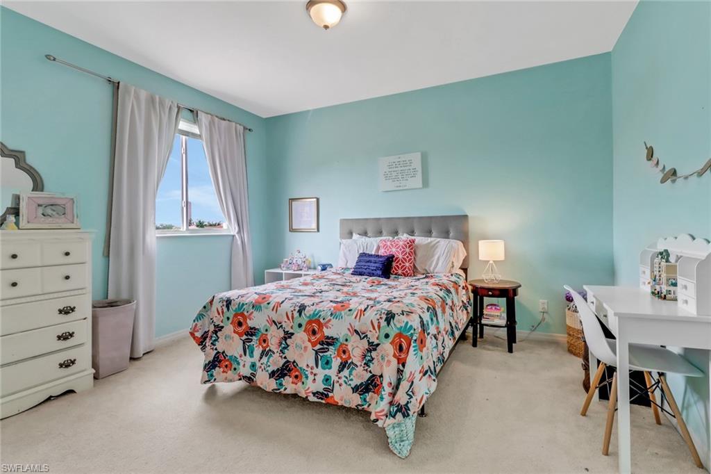 OLYMPIA POINTE - Residential