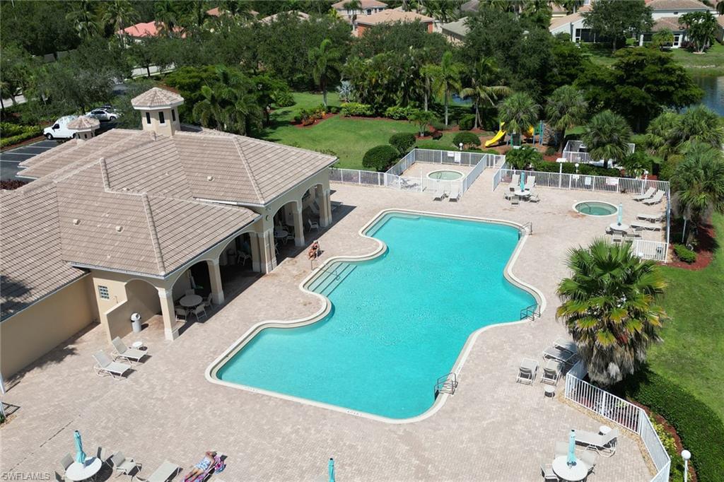 OLYMPIA POINTE - Residential