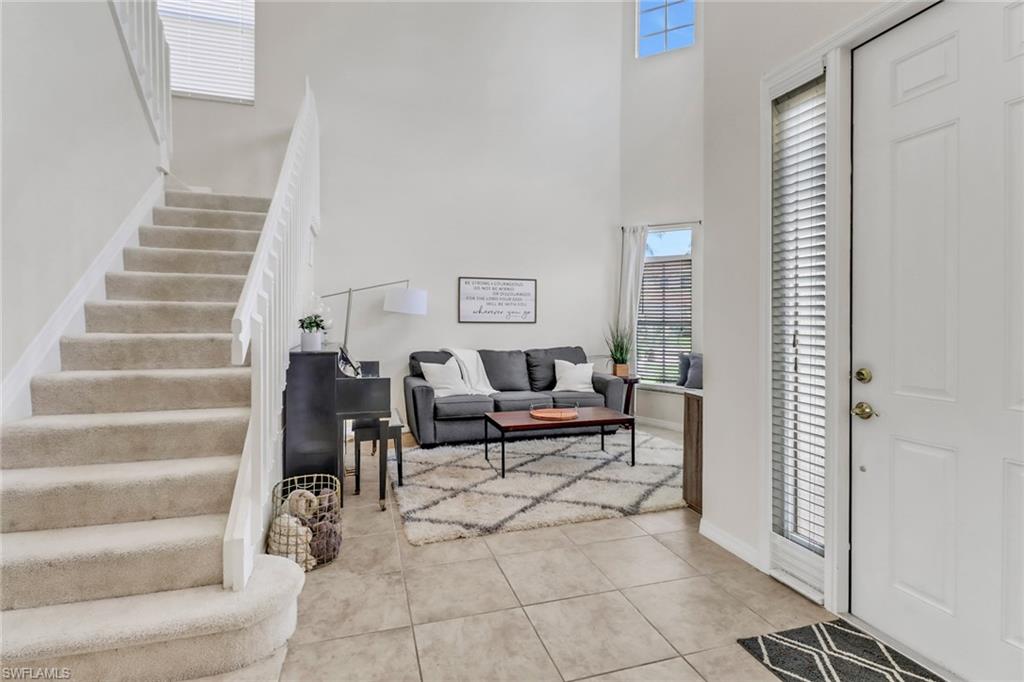 OLYMPIA POINTE - Residential