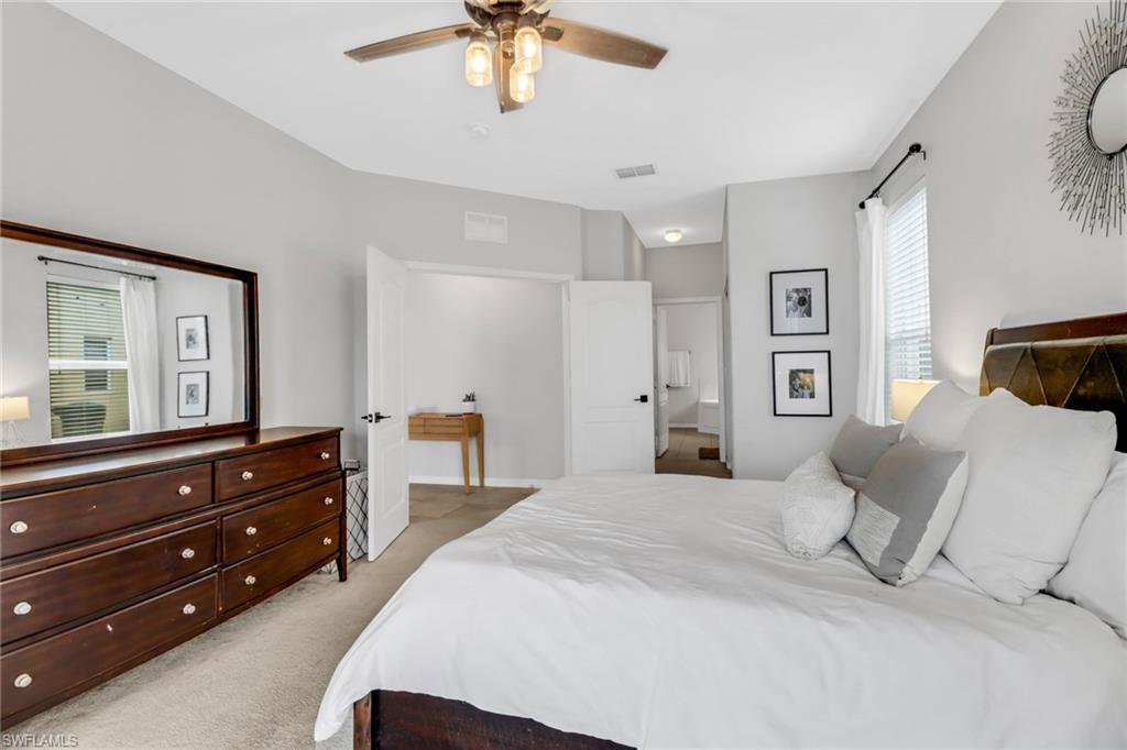 OLYMPIA POINTE - Residential