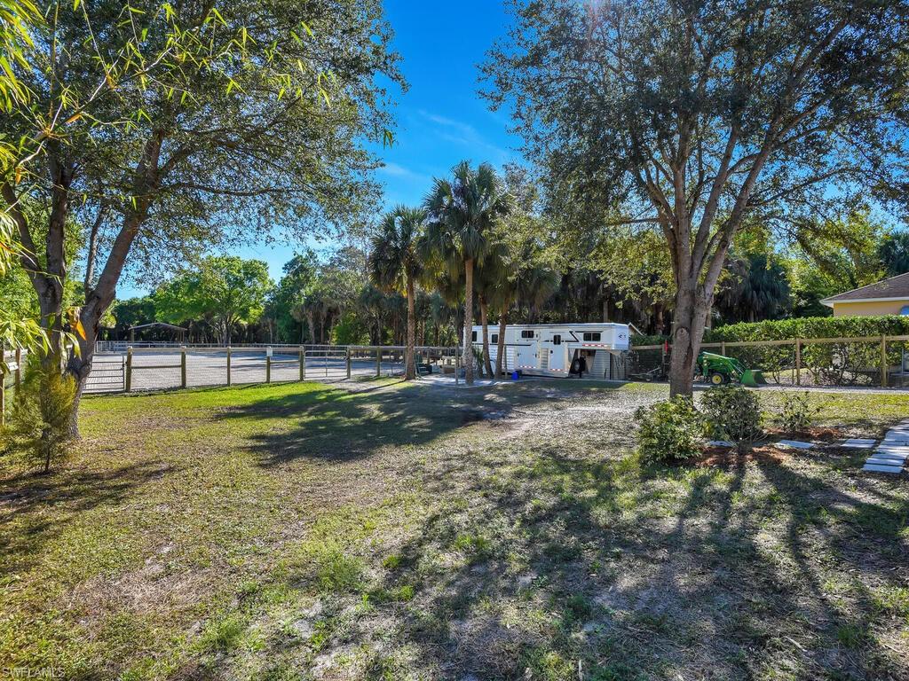 GOLDEN GATE ESTATES - Residential