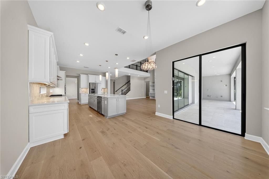 VERDANA VILLAGE - Residential Lease