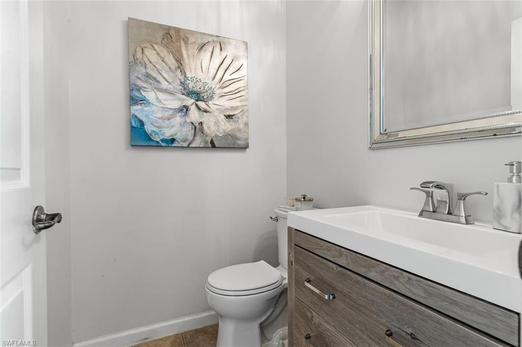 EMERSON SQUARE - Residential