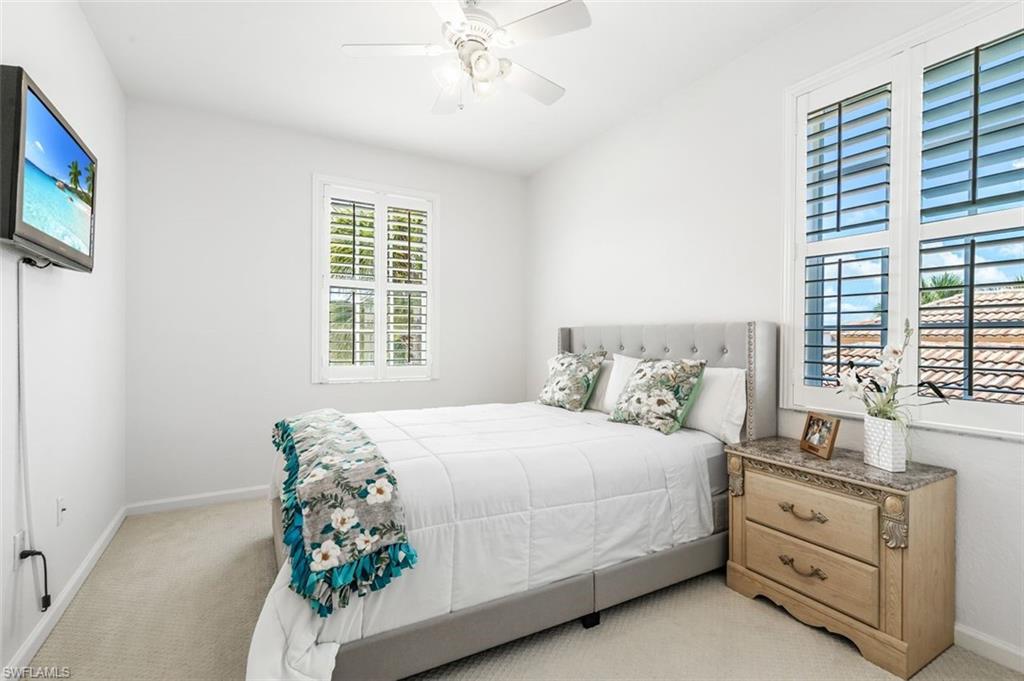 EMERSON SQUARE - Residential