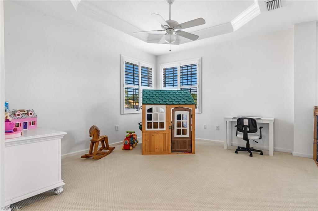 EMERSON SQUARE - Residential