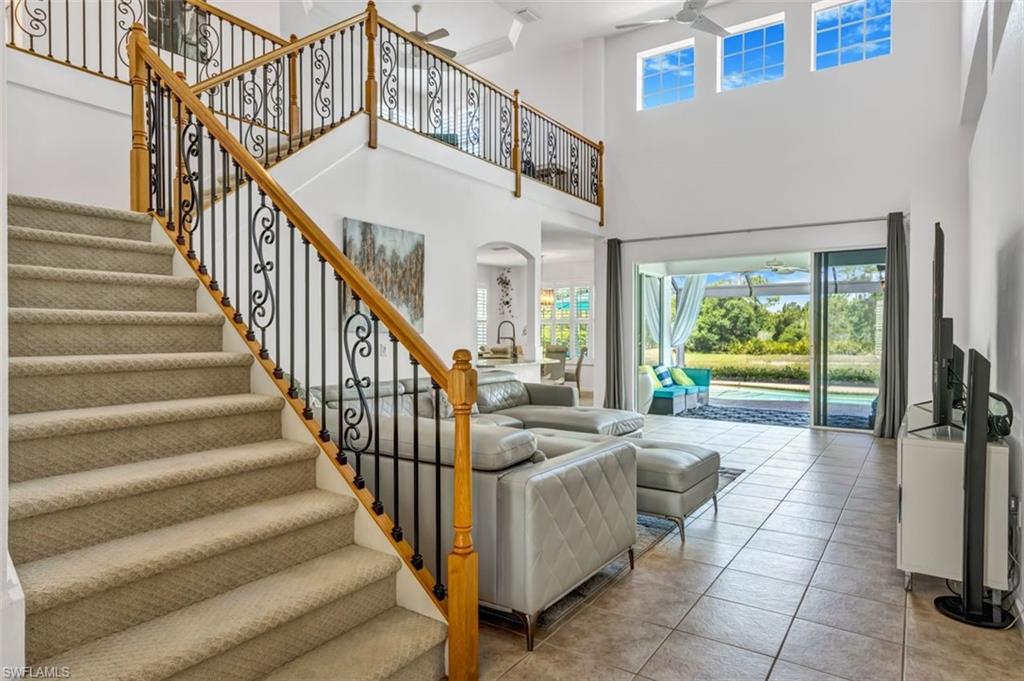 EMERSON SQUARE - Residential