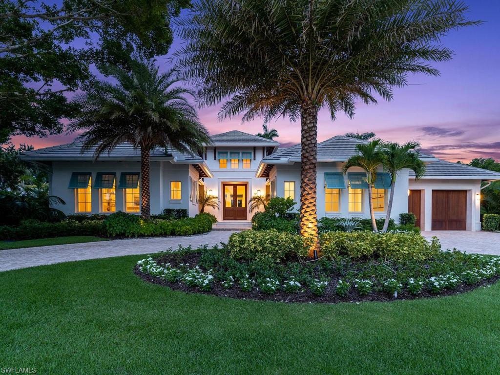 MOORINGS - Residential