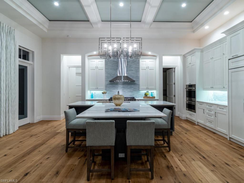 MOORINGS - Residential