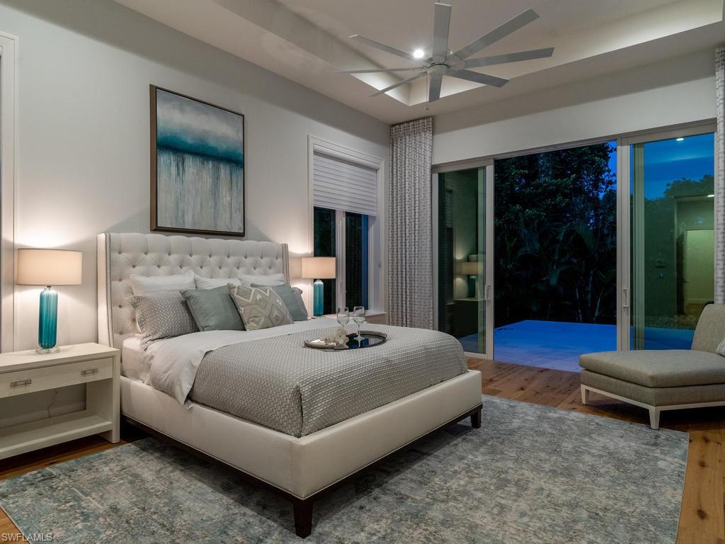 MOORINGS - Residential