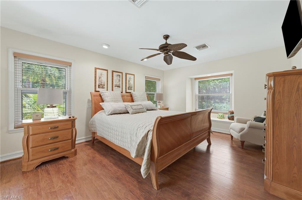 LOGAN WOODS - Residential