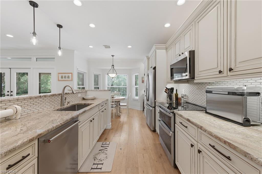 LOGAN WOODS - Residential