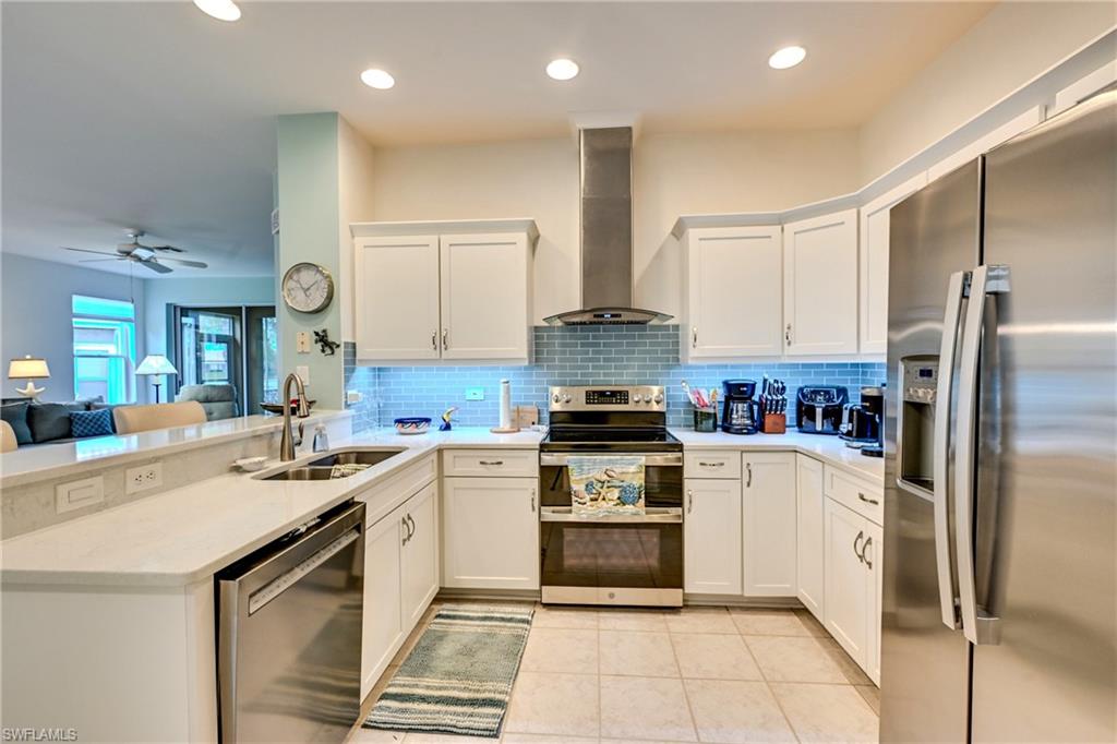 SOMMERSET VILLAS - Residential