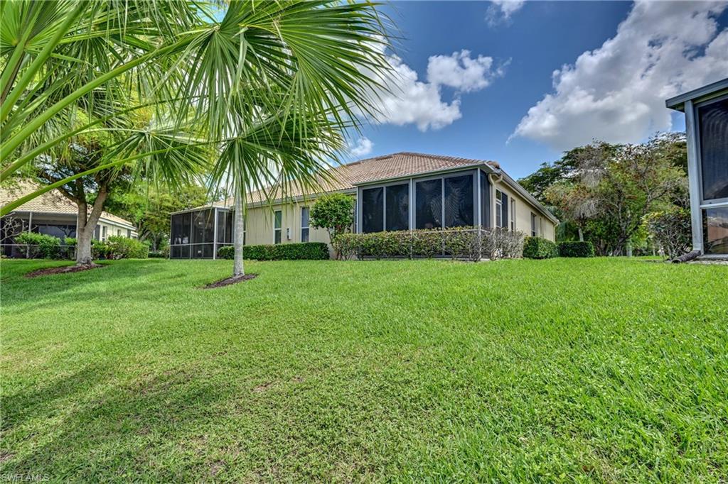 SOMMERSET VILLAS - Residential