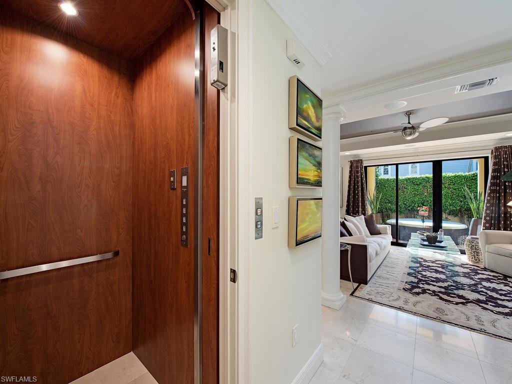 VILLAS ESCALANTE - Residential