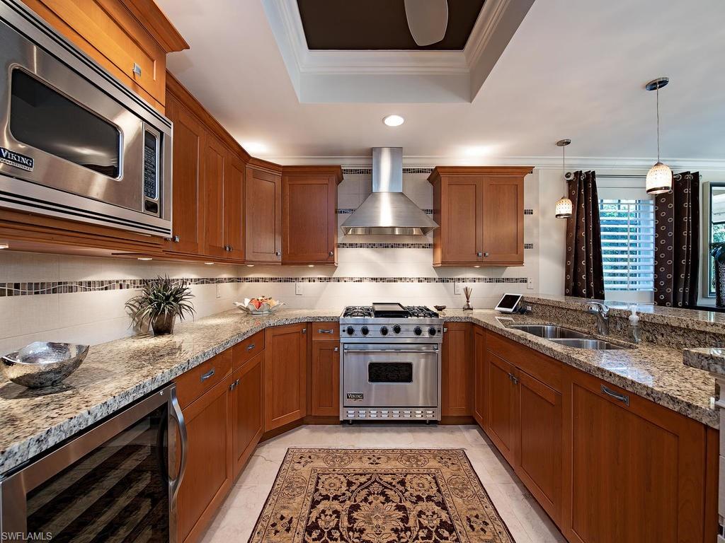 VILLAS ESCALANTE - Residential