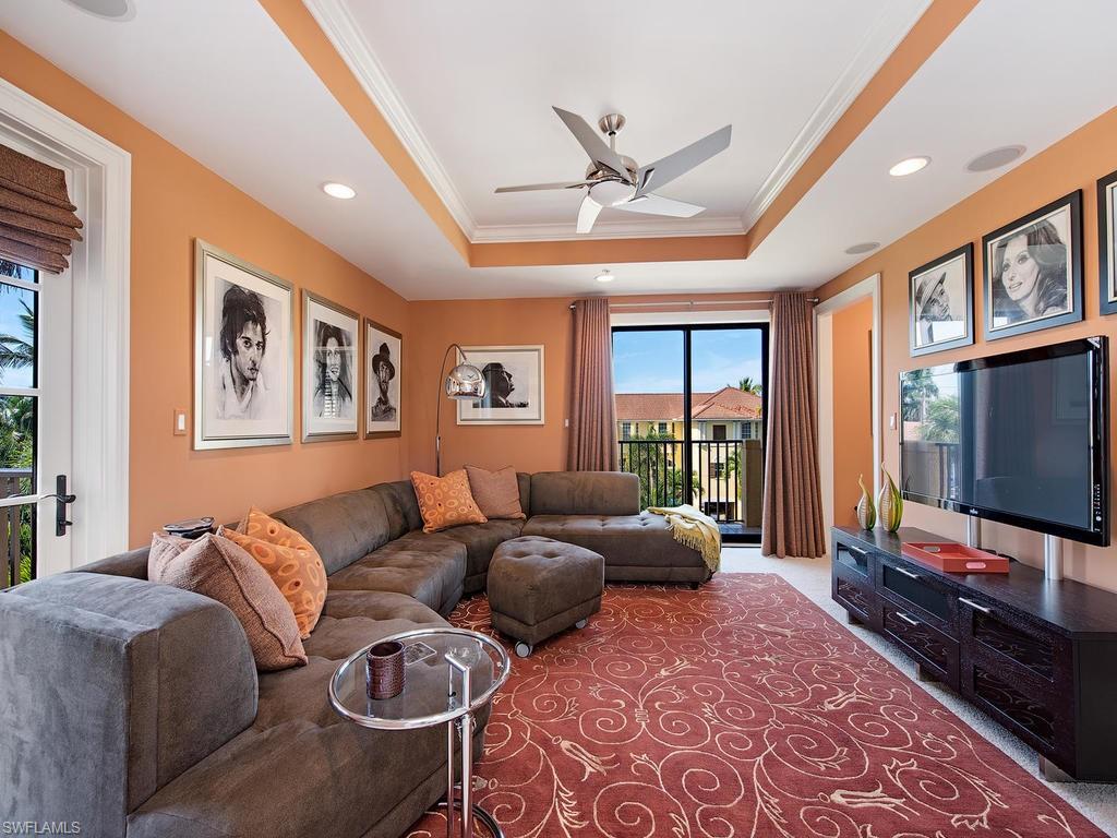 VILLAS ESCALANTE - Residential