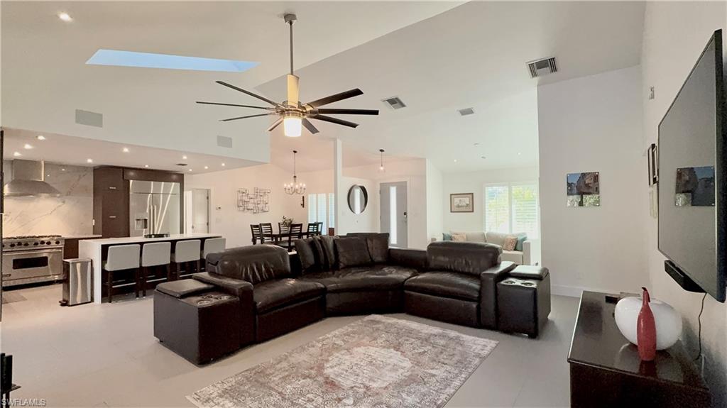 WEBER WOODS - Residential Lease