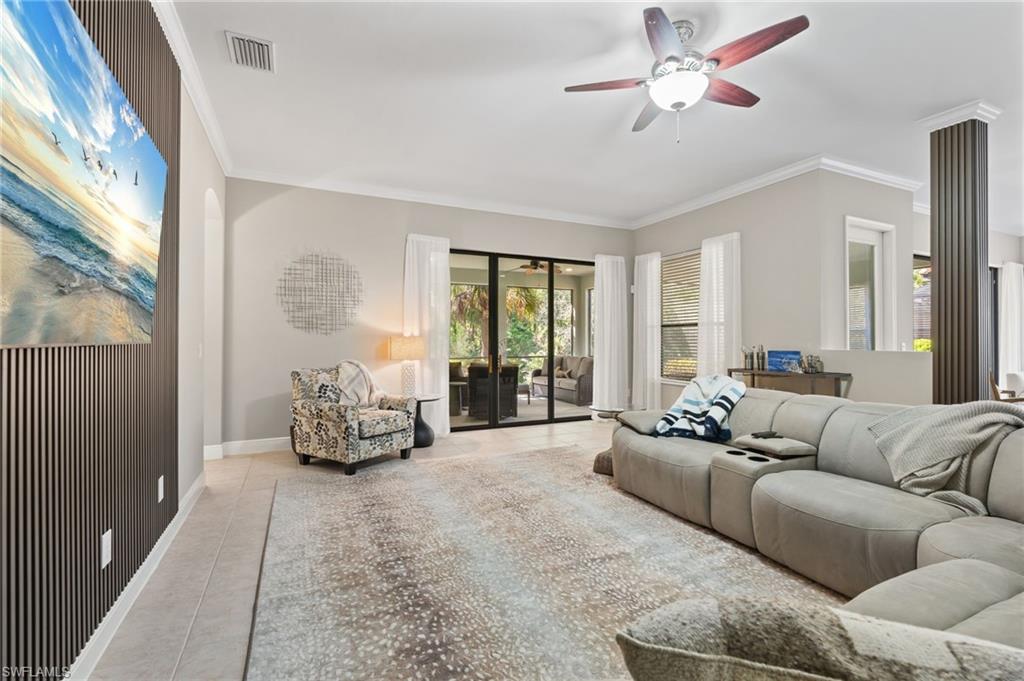 COUNTRY CLUB - Residential