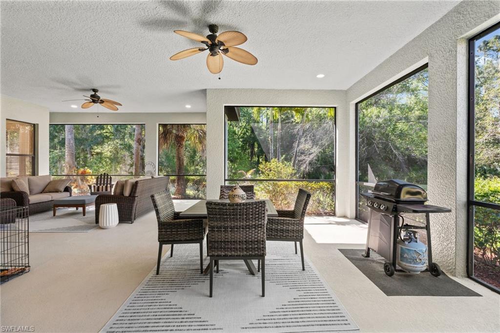 COUNTRY CLUB - Residential