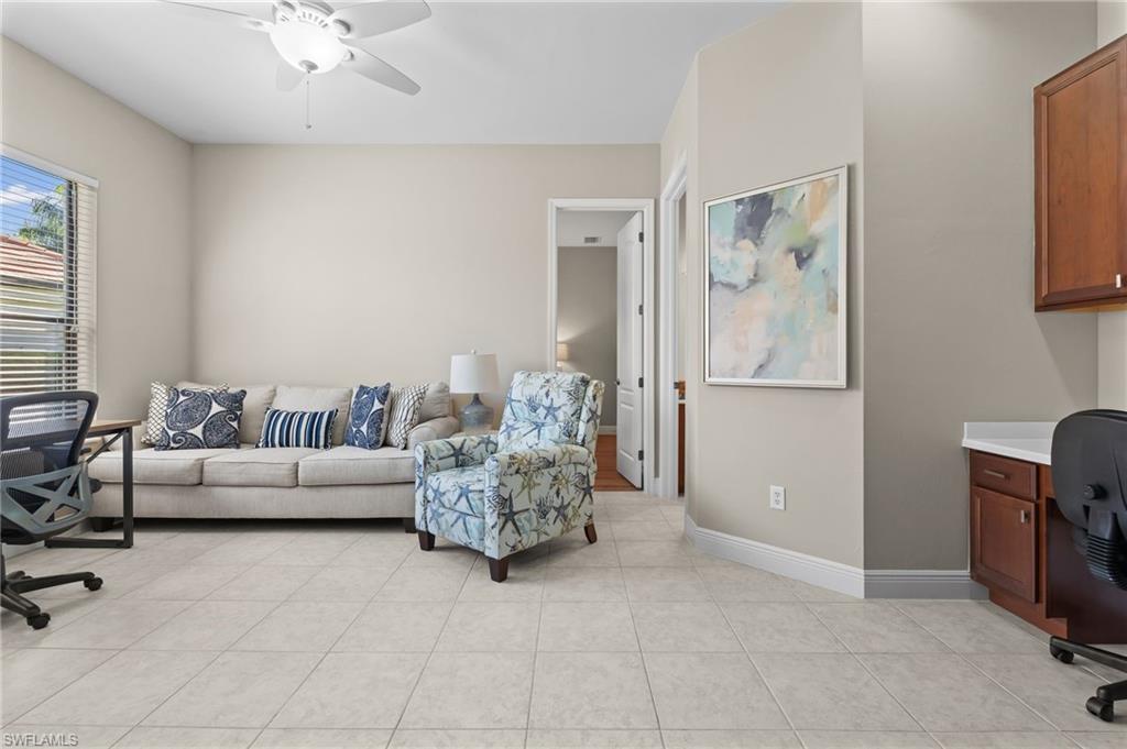 COUNTRY CLUB - Residential