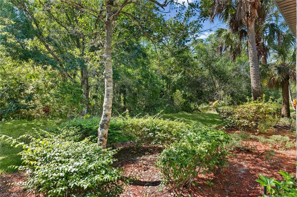 COUNTRY CLUB - Residential