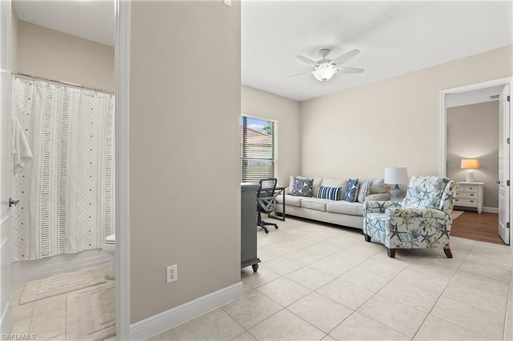 COUNTRY CLUB - Residential