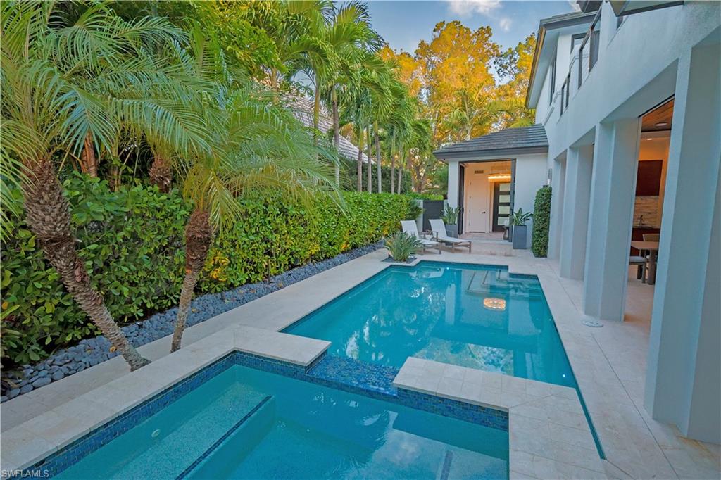 OLDE NAPLES - Residential