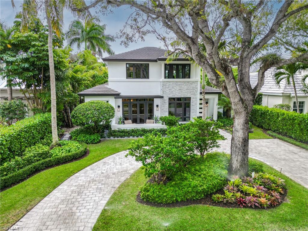 OLDE NAPLES - Residential