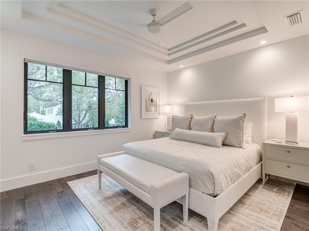 OLDE NAPLES - Residential