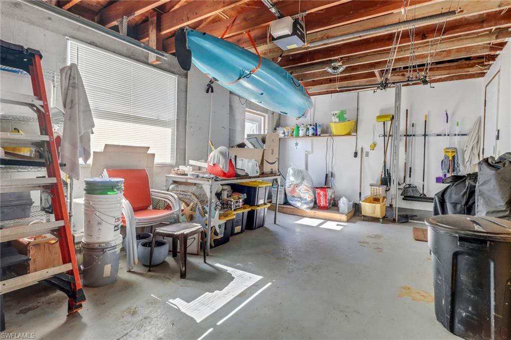 ISLAND HARBORS - Residential