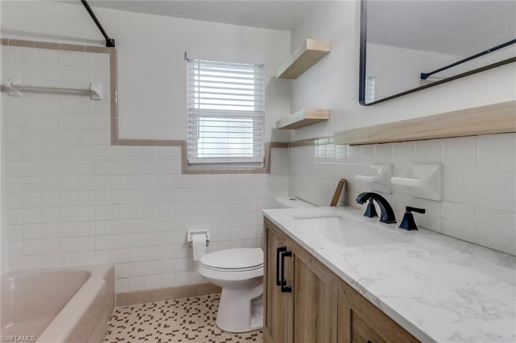 ISLAND HARBORS - Residential