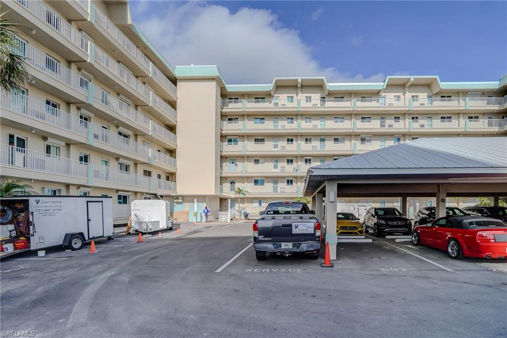 LEONARDO ARMS BEACH CLUB - Residential