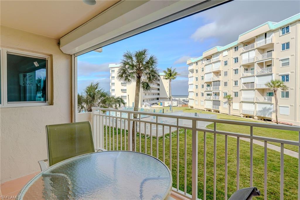 LEONARDO ARMS BEACH CLUB - Residential