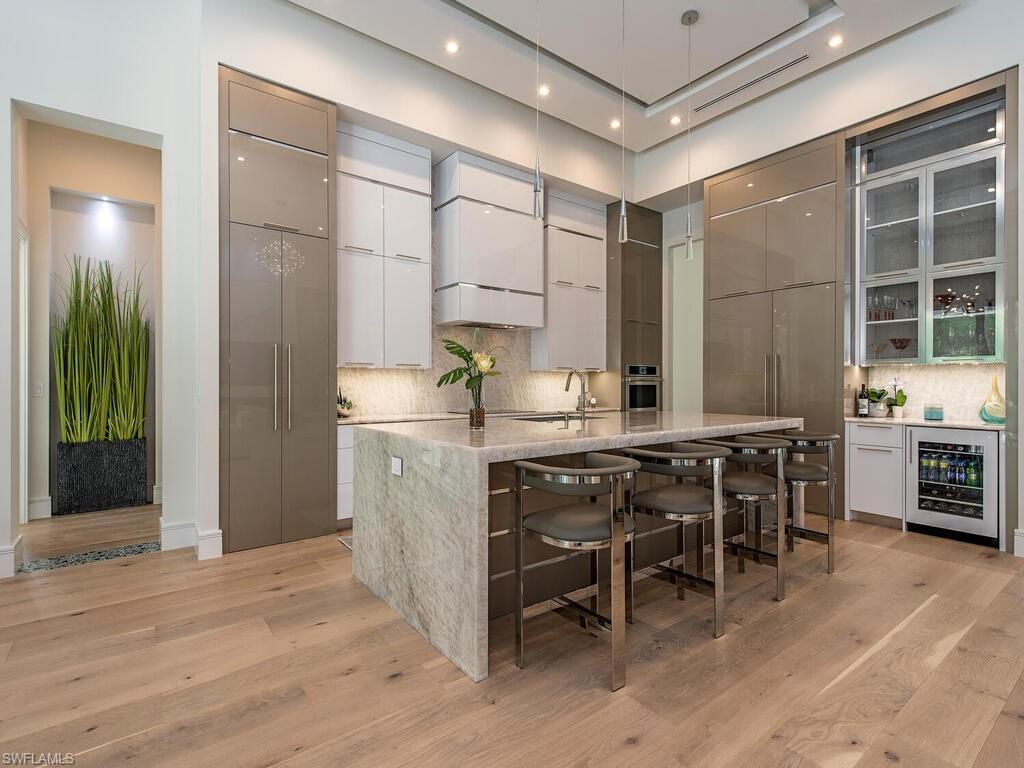 QUAIL WEST - Residential