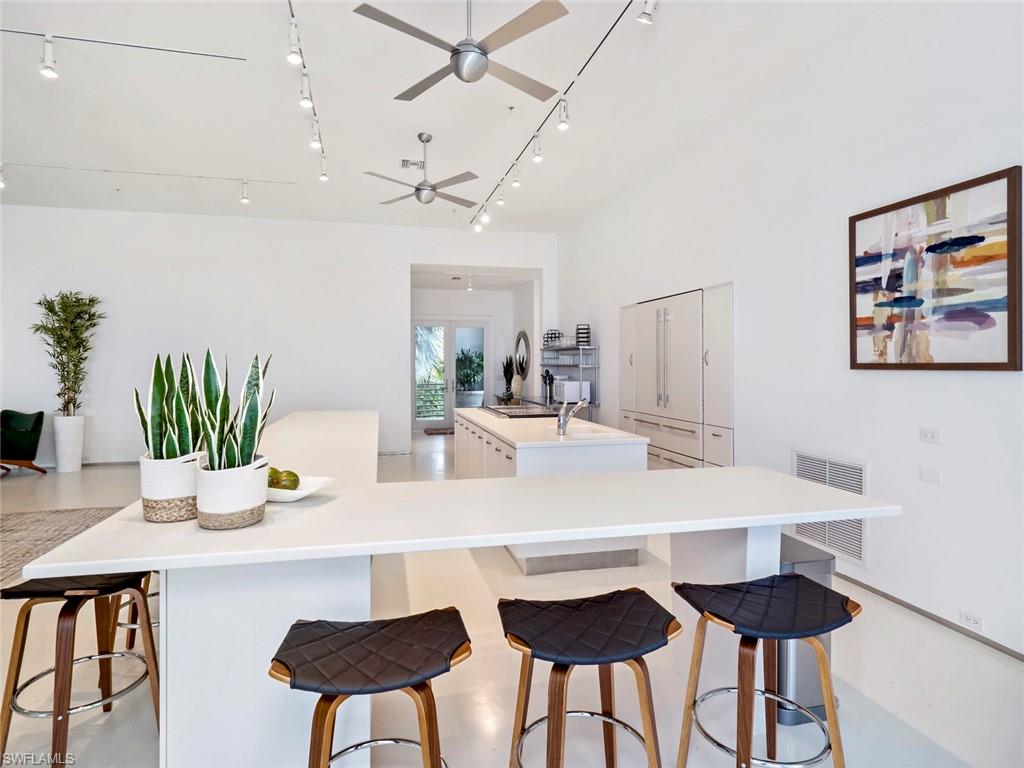 CAPTIVA BEACH - Residential