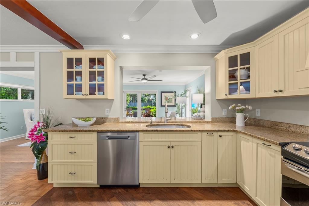 RIVERSIDE - Residential