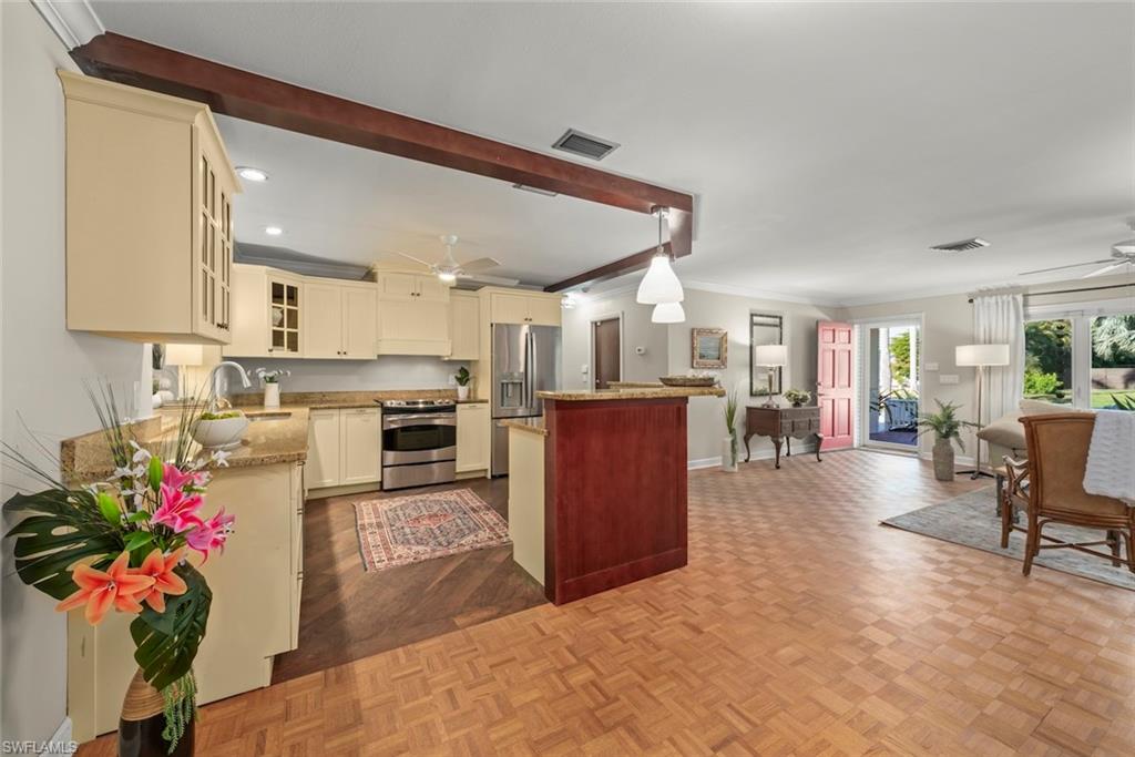 RIVERSIDE - Residential