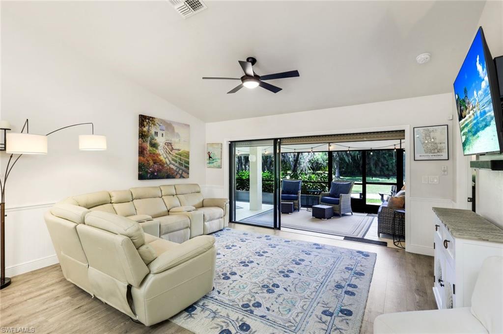 HUNTERS RIDGE - Residential