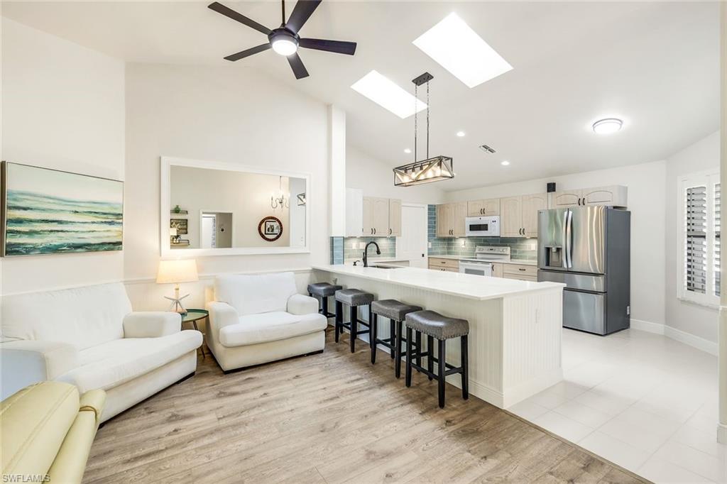 HUNTERS RIDGE - Residential