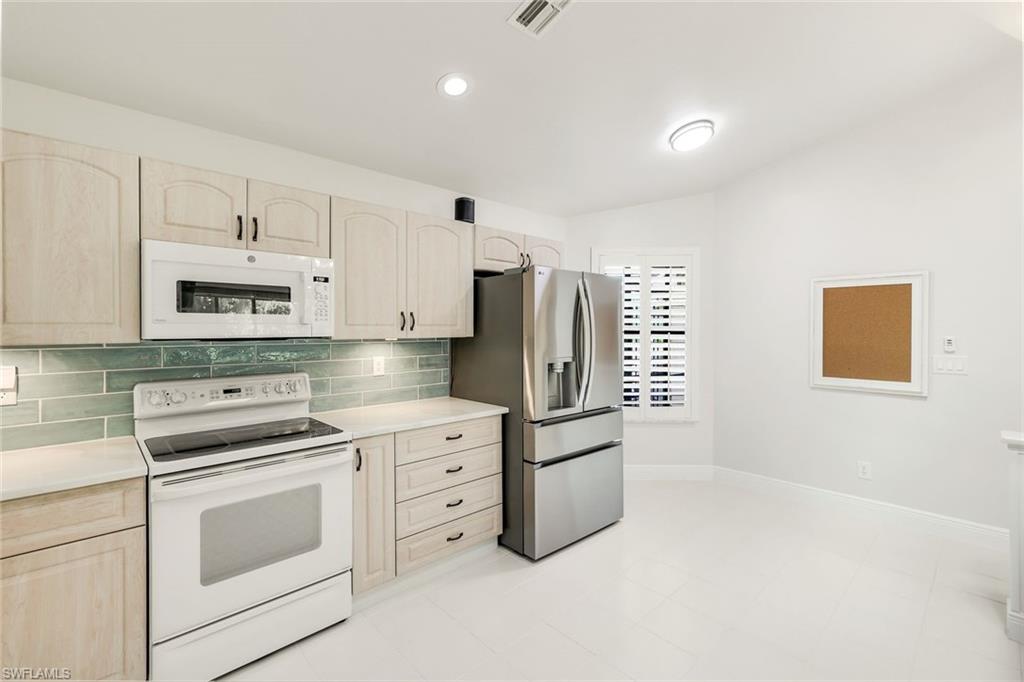 HUNTERS RIDGE - Residential