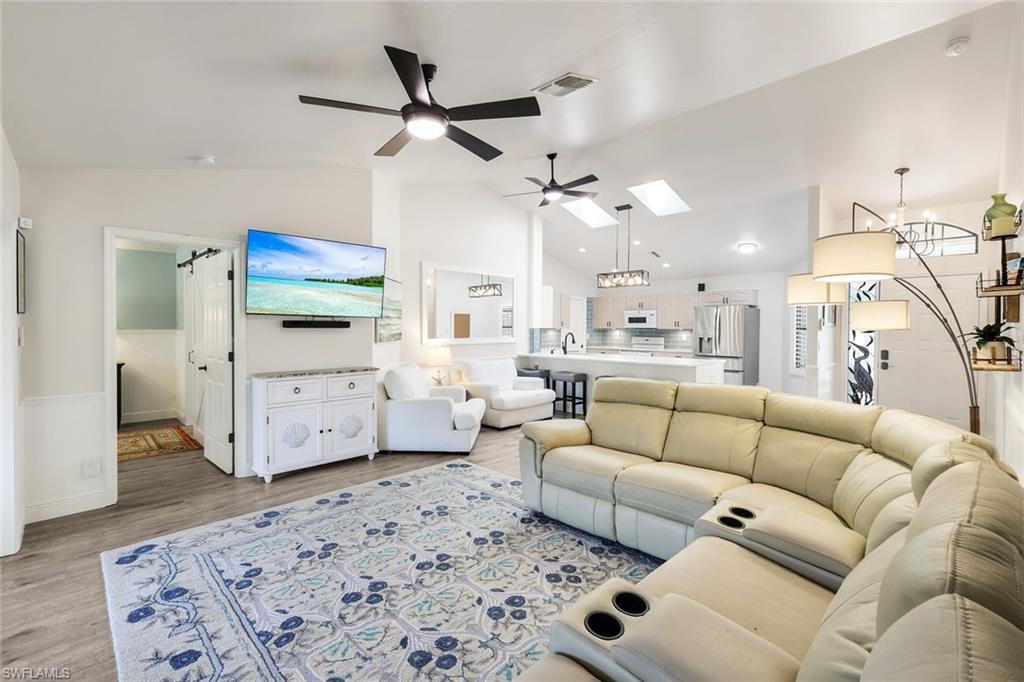 HUNTERS RIDGE - Residential