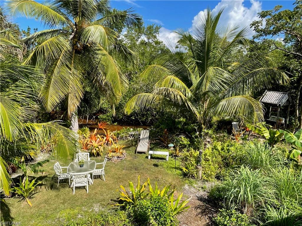 SANIBEL BAYOUS - Residential