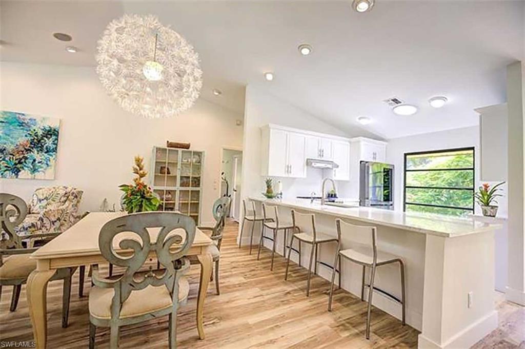 SANIBEL BAYOUS - Residential