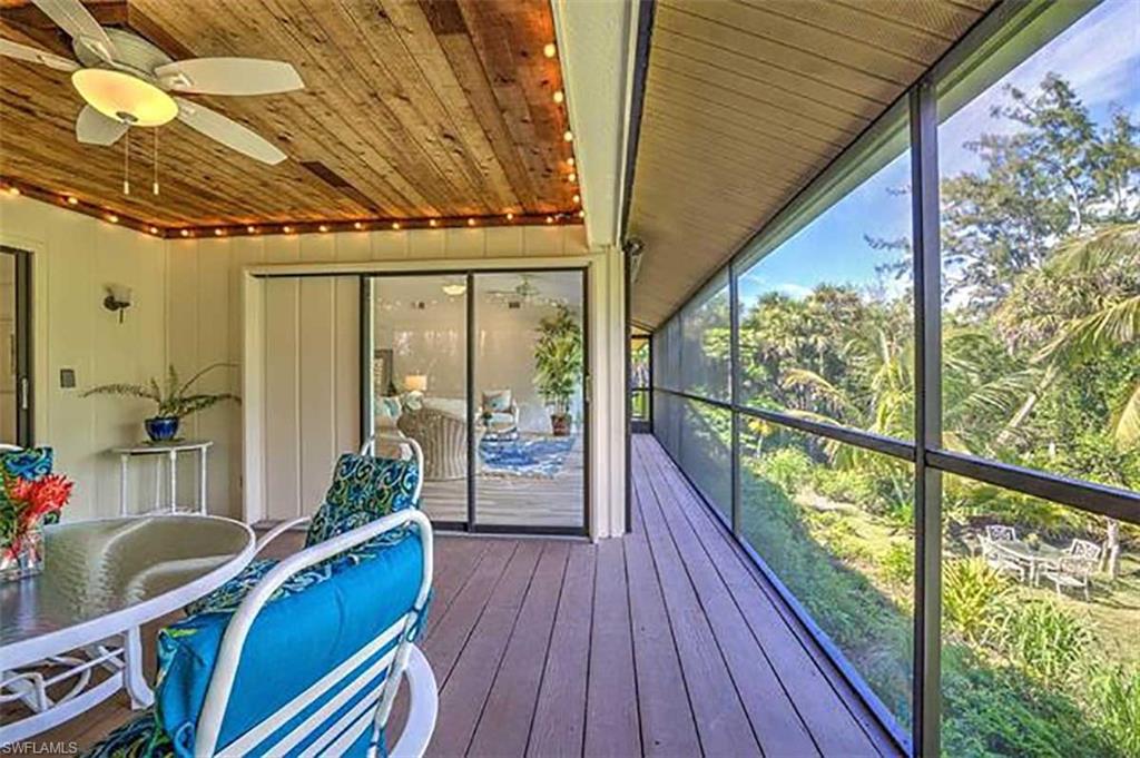 SANIBEL BAYOUS - Residential