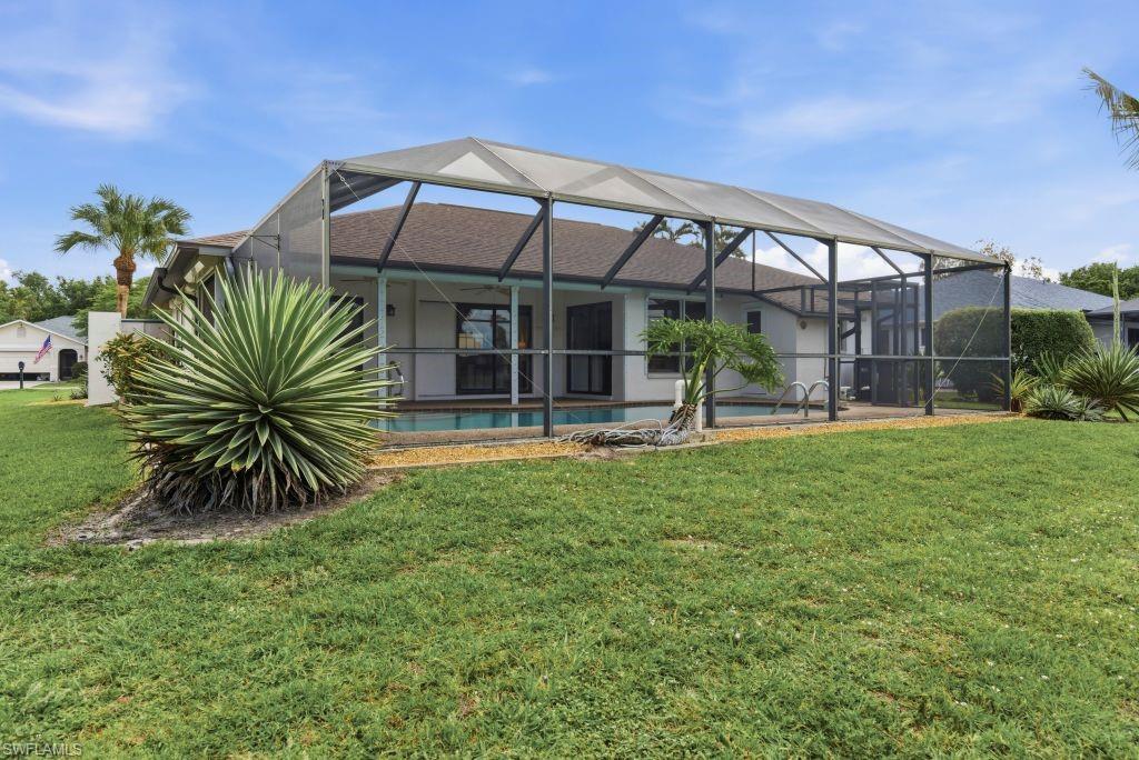 THREE OAKS - Residential