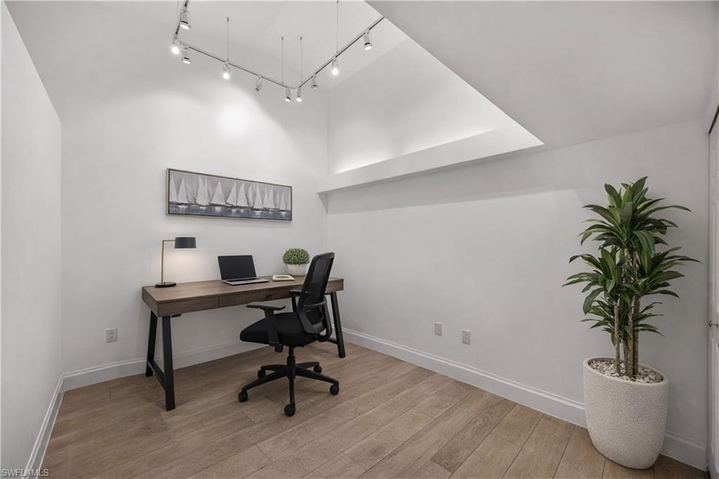 BERMUDA LAGO - Residential