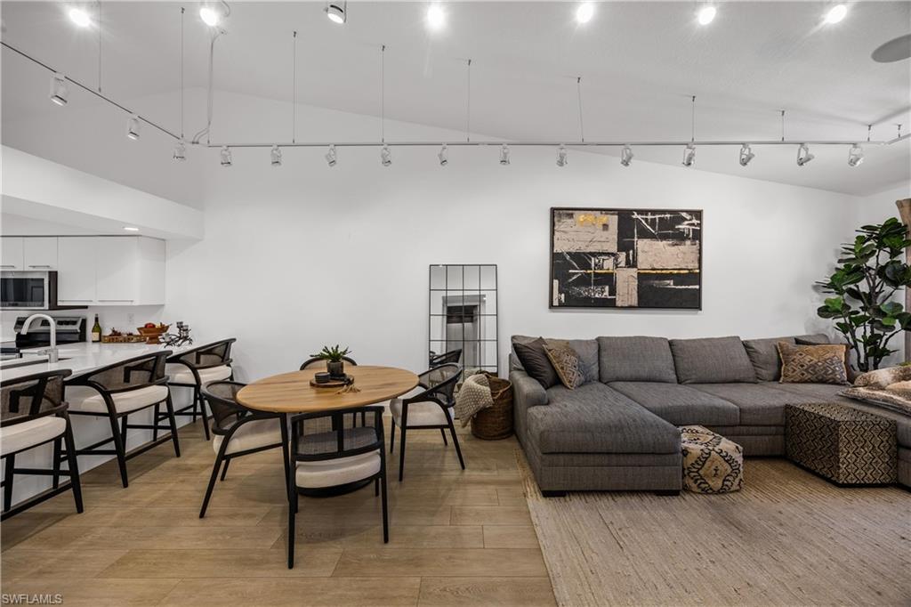 BERMUDA LAGO - Residential