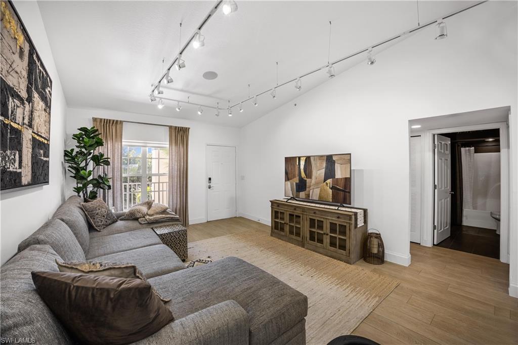 BERMUDA LAGO - Residential