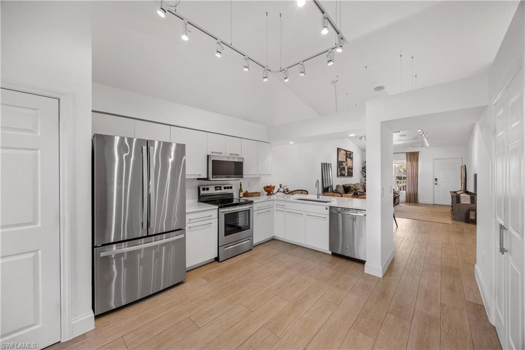 BERMUDA LAGO - Residential