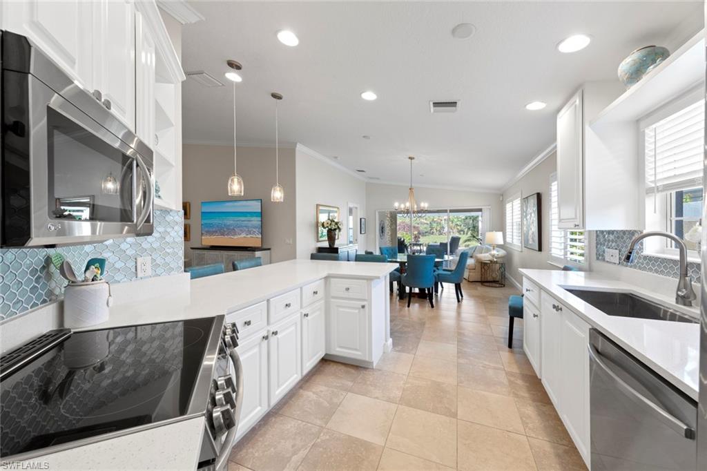 VILLAGE WALK OF BONITA SPRINGS - Residential